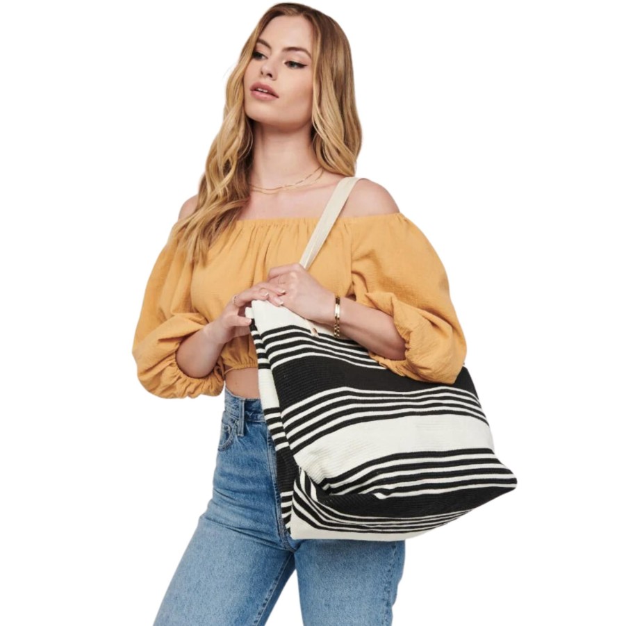 Handbags Urban Expressions Beach Bags | Nessa Tote